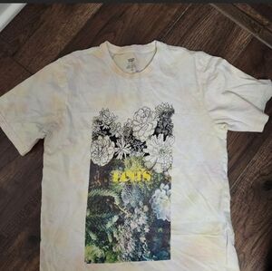 Levi's tee